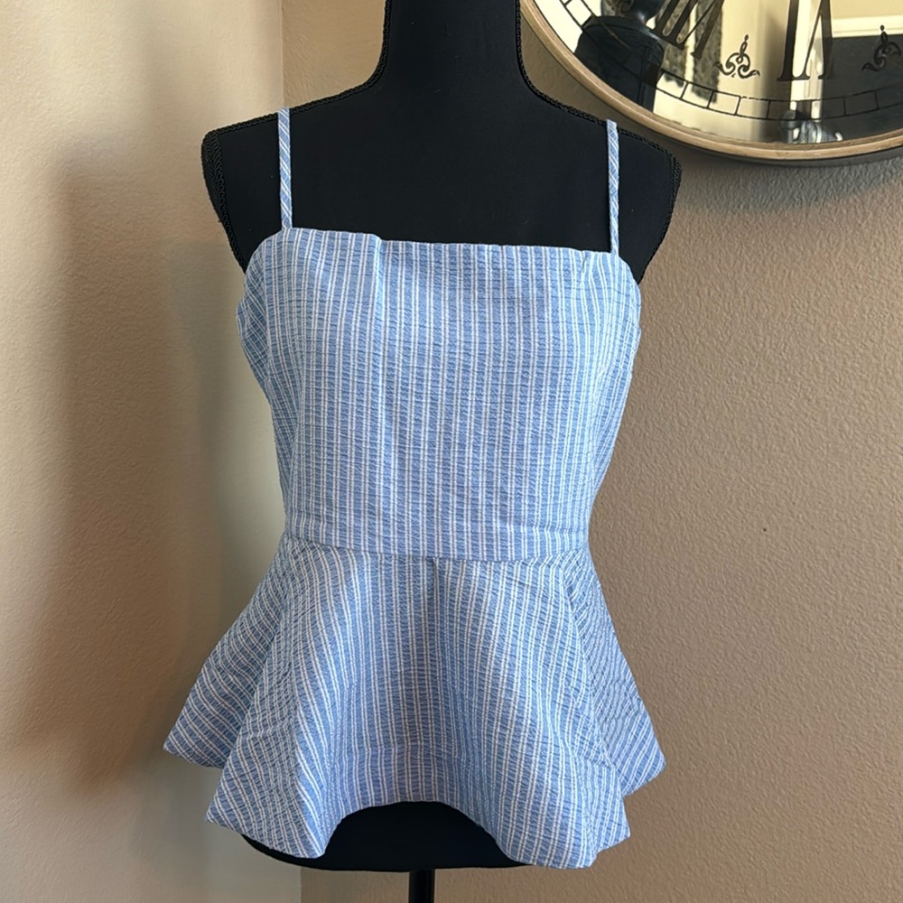 NWT La’Ven Blue Striped Sleeveless Peplum Top